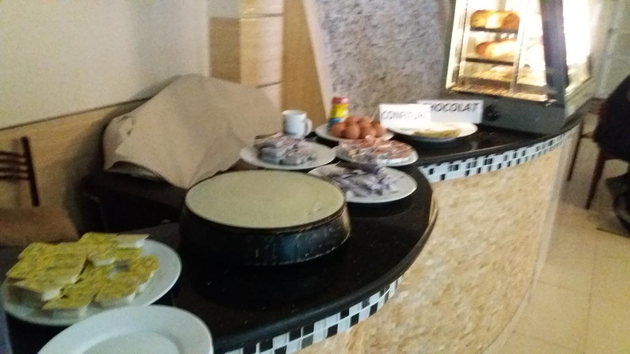 Hotel Privilege Bir El Djir Eksteriør billede